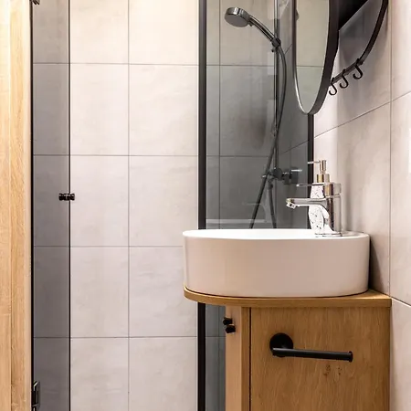 Apartment Veziu Aleja